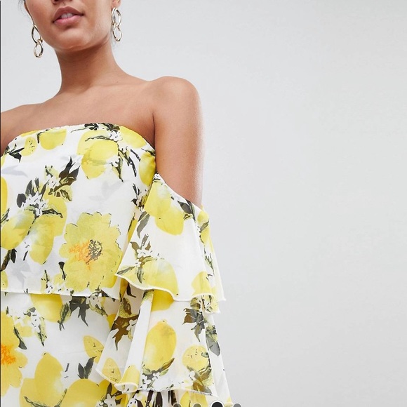 PrettyLittleThing exclusive top on Asos - Picture 3 of 14